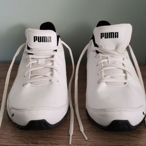 PUMA Men's Size 9.5